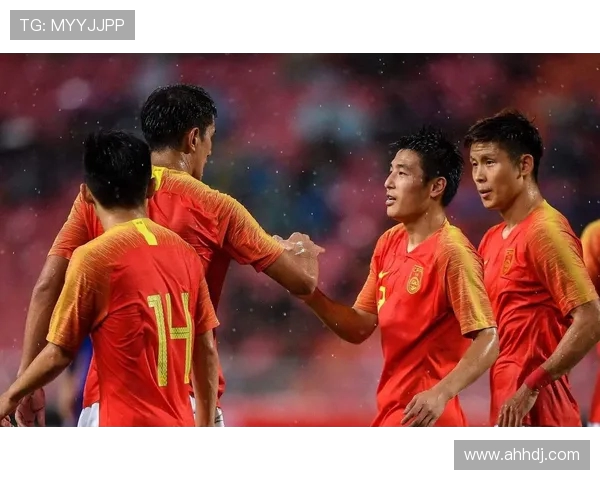 赛后分析：北京足球队与重庆足球队的战术对决与启示