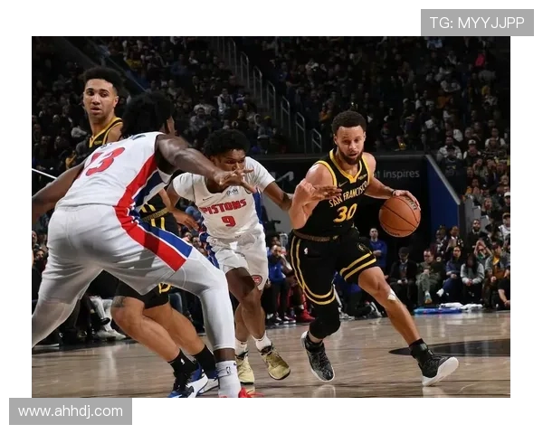 2020年12月30日勇士与活塞精彩对决回放全场集锦分析